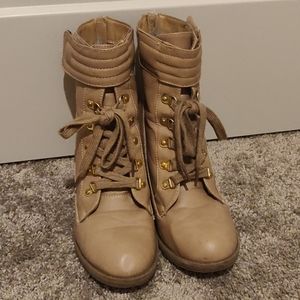 BOGO Deb tan combat boots